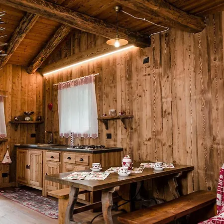 펜션 Maison - Lussuoso Rustico Vista Montagna *